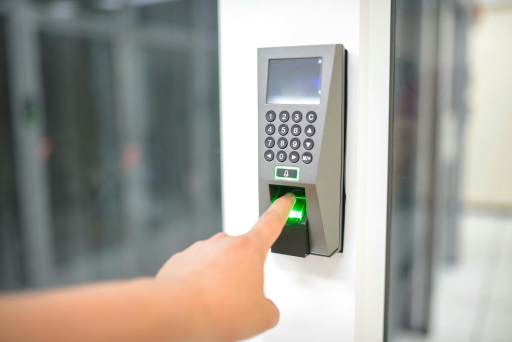 Biometric access control scanner